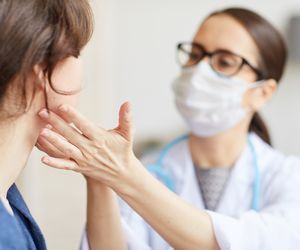 Masz problemy z przełykaniem? Przyczyny mogą być bardzo groźne