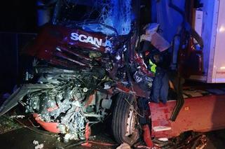 Wypadek dwóch ciężarówek na S7 w Skarżysku-Kamiennej! Kierowca w ciężkim stanie w szpitalu