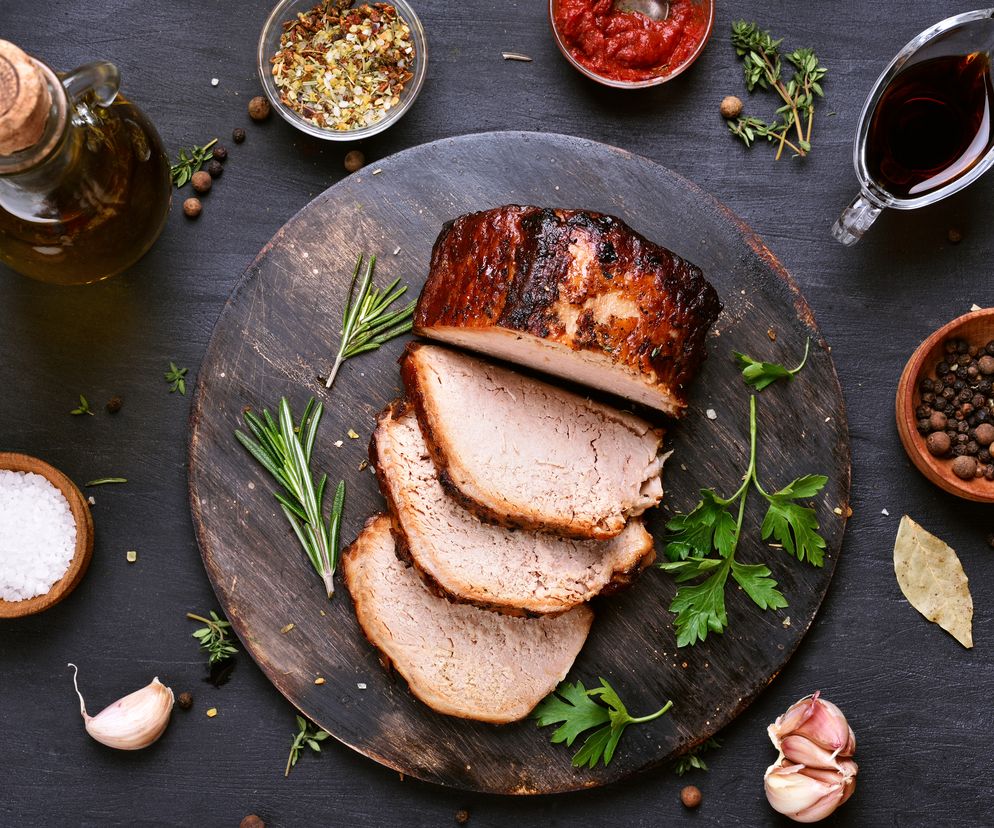 Pieczony schab: soczysty i miękki dzięki marynowaniu przez 24 godziny