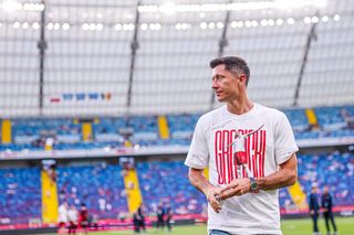 Jan Urban z oficjalnym ogłoszeniem w sprawie Roberta Lewandowskiego. Odpowiada na zarzuty w jego stronę