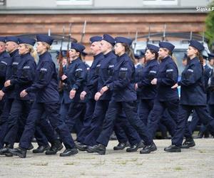 Uroczyste ślubowanie 69 nowych policjantów  w Oddziale Prewencji Policji w Katowicach