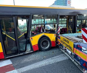 Wypadek autobus laweta