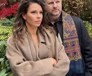 M jak miłość. Maria Wieczorek (Paulina Lipska), Jabłoński (Marcin Piętowski) na planie serialu