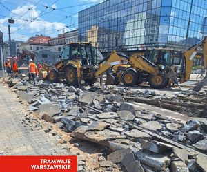 Wielka ofensywa Tramwajów Warszawskich. Tramwajarze remontują i budują jak szaleni