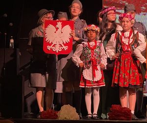 Dzień flagi i Święto Konstytucji 3 maja na Greenpoincie 2025