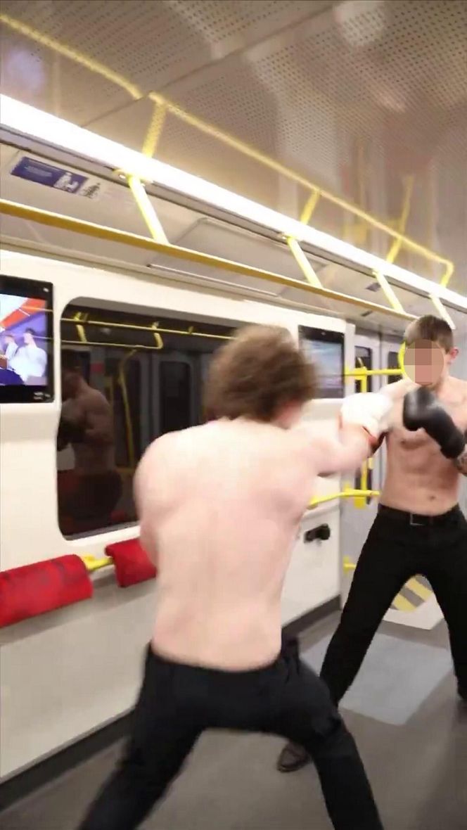 Nielegalna walka w metrze w Warszawie. Szokujące sceny w pociągu! 
