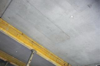 Dom z prefabrykatów - montaż ścian i stropu