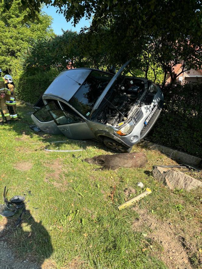 Wypadek w Siedliskach. Zderzenie osobówki i autolawety!