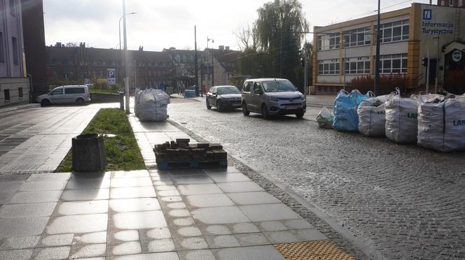 Inwestycja tramwajowa niemal na ukończeniu. Zobacz, jak wyglądają prace w centrum Olsztyna [ZDJĘCIA]