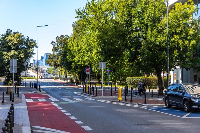 Ulica Okrzei w Warszawie przed przebudową