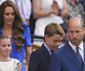 Księżna Kate, księżniczka Charlotte, książę George i książę William