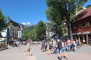 Zakopane nie jest gotowe na sezon letni? Turyści skarżą się na duże problemy. Obciach