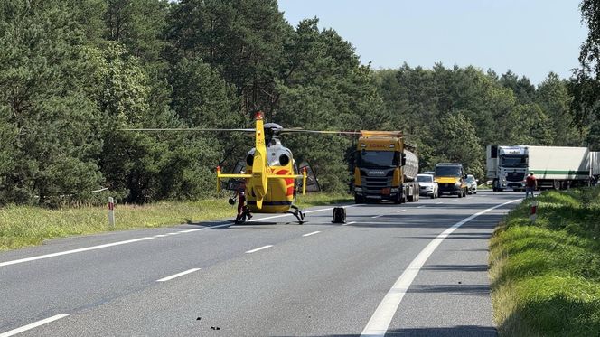 Droga śmierci zbiera krwawe żniwo! Na DK 10 w Solcu Kujawskim zginęły dwie osoby [ZDJĘCIA]