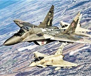 MiG-29 i włoskie myśliwce Typhoon