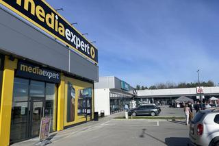 Park handlowy w Barczewie został rozbudowany. Nowe sklepy już otwarte! [ZDJĘCIA]