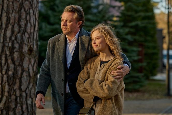 Na Wspólnej odc. 4038. Konrad Wysocki (Marek Bukowski), Malwina (Martyna Dudek)