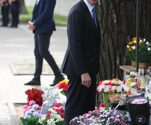 Kaczyński złożył kwiaty na grobie Kornela Morawieckiego 