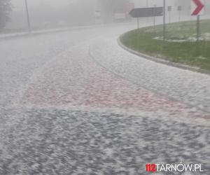 Potężne burze z gradem przeszły przez Tarnów i powiat tarnowski