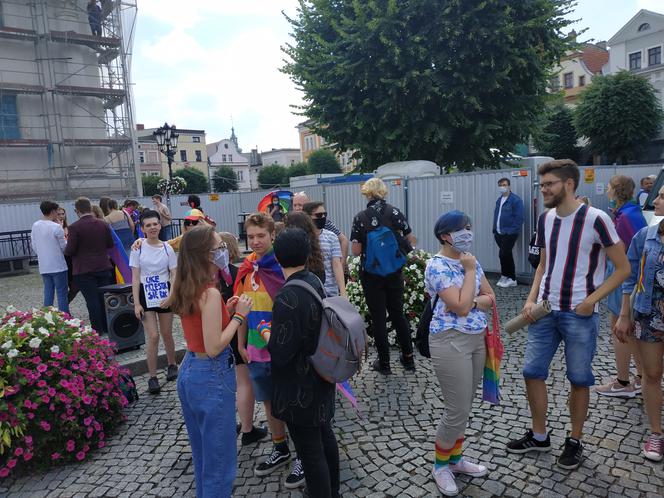 pikieta LGBT Leszno