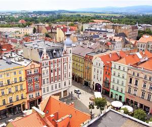 Perła Dolnego Śląska. To barokowe miasto nazywane jest małym Krakowem