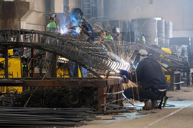 Produkcja elementów pierścieni obudowy tunelu metra