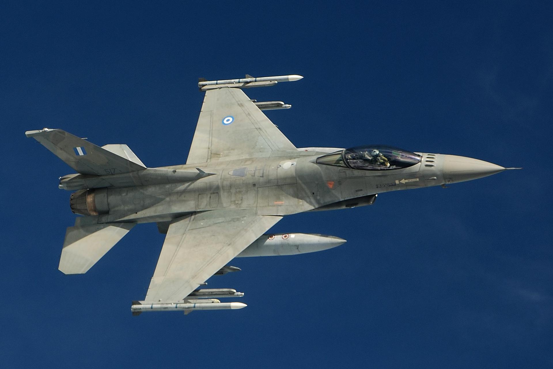 Grecki F-16