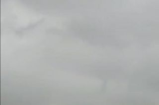 Wojskowe śmigłowce latają nisko nad Warszawą. Co się dzieje?