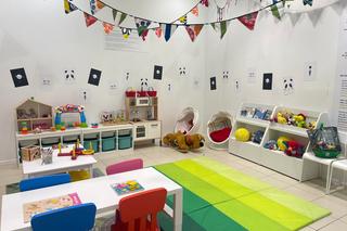 Butik Pełen Dobra w Porcie Łódź. Ubrania za darmo dla najbardziej potrzebujących