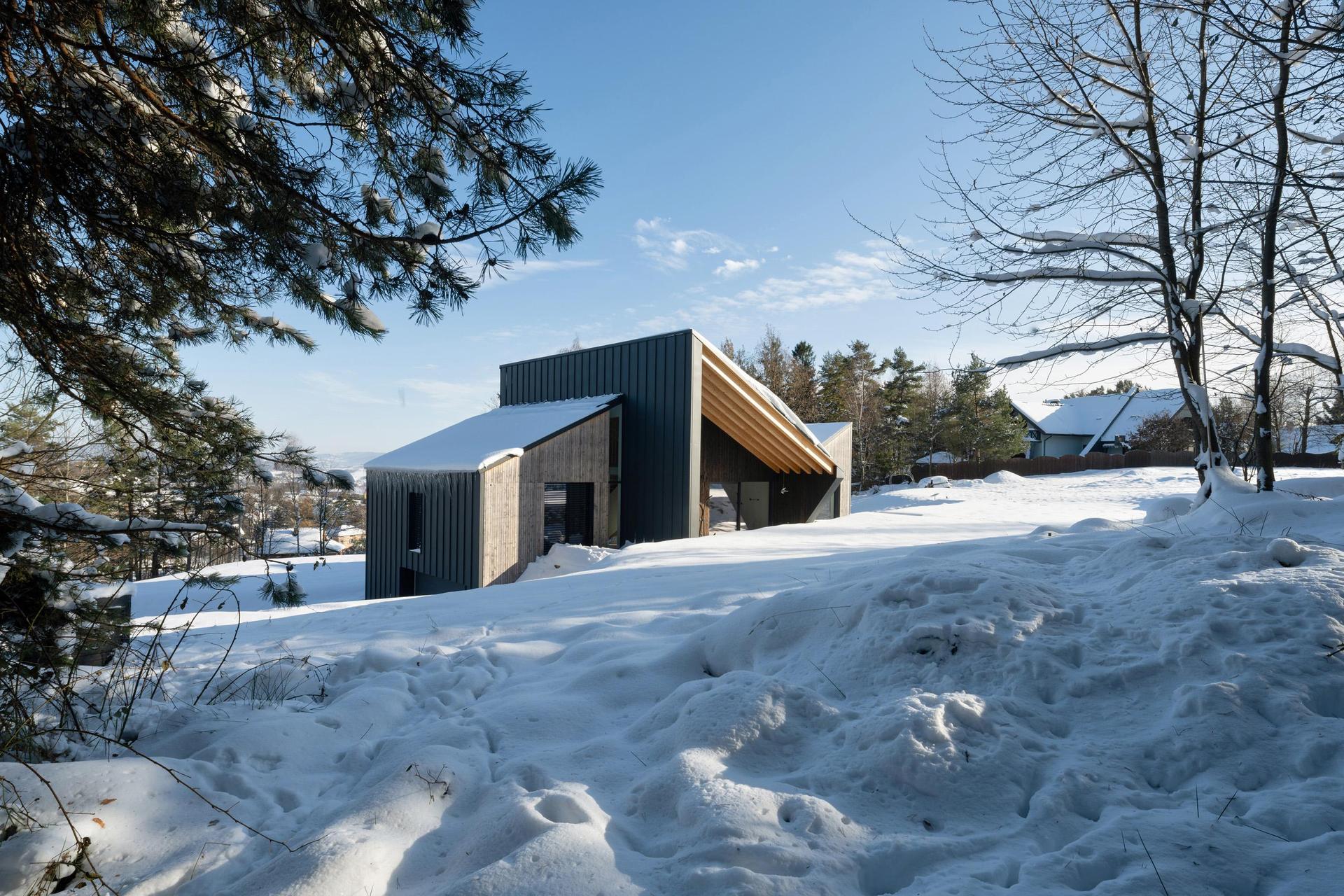 Dom ukryty w Beskidach