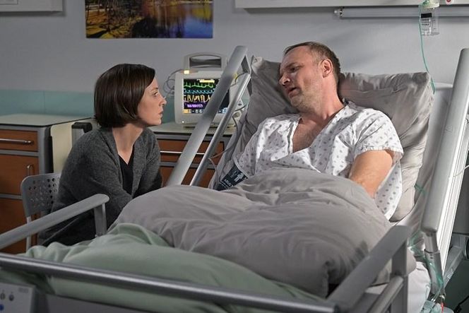 Pierwsza miłość, odcinek 4067: Janek (Maciej Mikołajczyk), Kinga (Aleksandra Zienkiewicz)