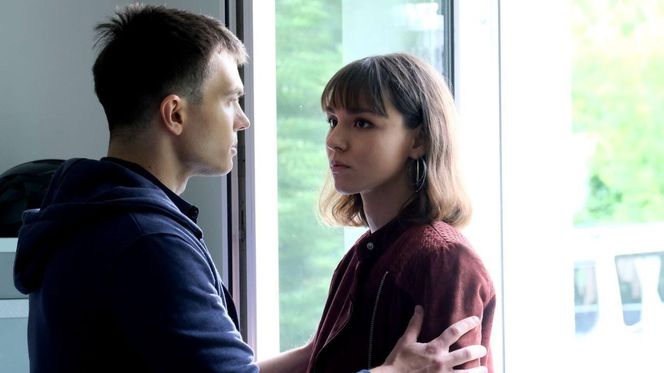 M jak miłość odc. 1887. Tomek Kubicki (Chris Cugowski), Justyna (Marta Malinowska)