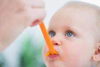 Dieta 4-miesięcznego dziecka - co może jeść 4-miesięczne niemowlę