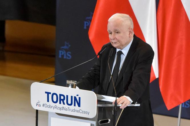 Jarosław Kaczyński na spotkaniu w Toruniu odpowiedział na pięć pytań publiczności