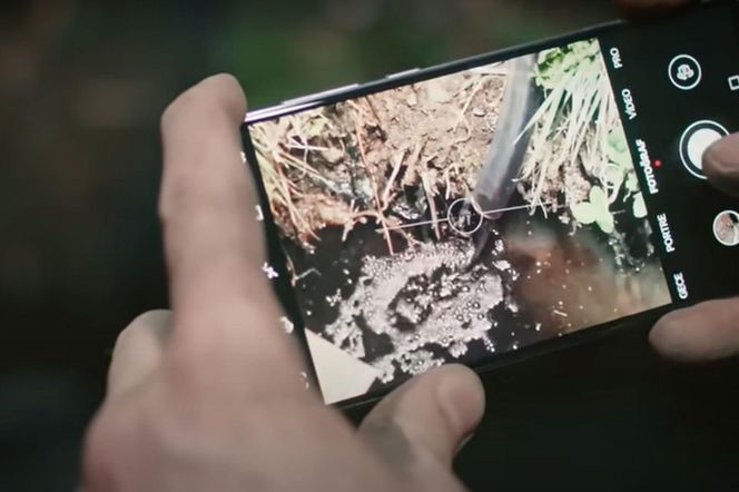 Alper grzebie przy systemie nawadniania upraw Halila. Chce spreparować dowody na jego oszustwa! 