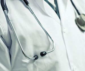 Lekarz uderzony w twarz przez kuracjusza. Szokujący powód agresji