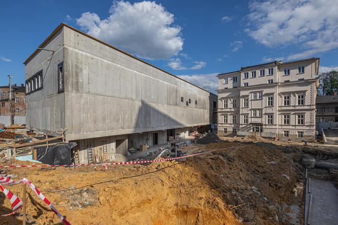 Interaktywne Centrum Bajki i Animacji OKO w Bielsku-Białej w trakcie budowy