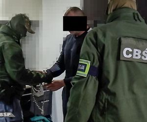 Pseudokibice za kratami. Wielka akcja policji, ponad 20 osób zatrzymanych