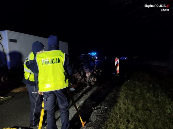 Śmiertelny wypadek na drodze w Zacharzowicach (pow. gliwicki)