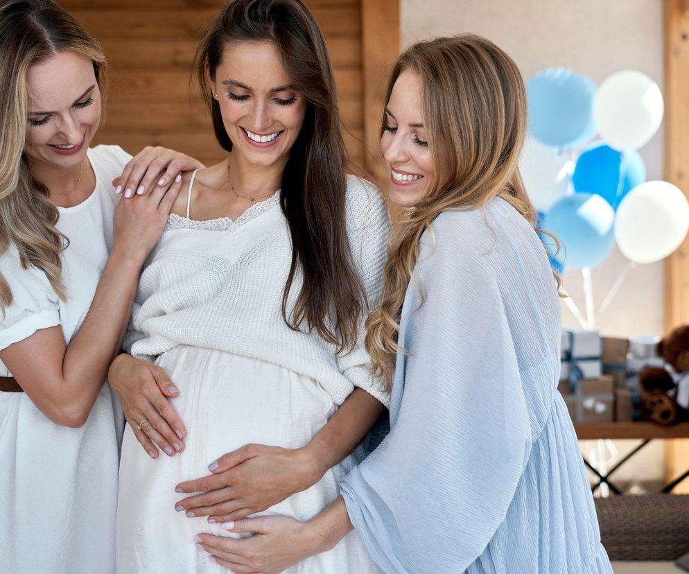 Wybierasz się na baby shower? Tego możesz życzyć przyszłej mamie!