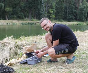 Grube Ryby - zawody wędkarskie artystów. Kto złowił największą rybę?