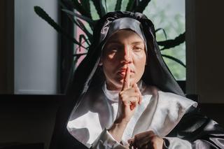 Ile zarabiają zakonnice w Polsce? Ich zarobki mogą szokować