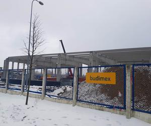 Wypadek na budowie zajezdni tramwajowej w Olsztynie [ZDJĘCIA]