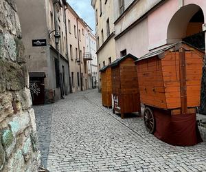 Gromady dziewczyn ulicznych. Historia prostytucji w Lublinie. Jeden z domów publicznych prowadził miejski kat