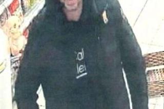 Tego mężczyzny poszukuje niemiecka policja. Chciał zapłacić fałszywym banknotem. To prawdopodobnie Polak!