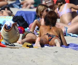 Marta Kaczyńska nad Bałykiem niczym grecka bogini!