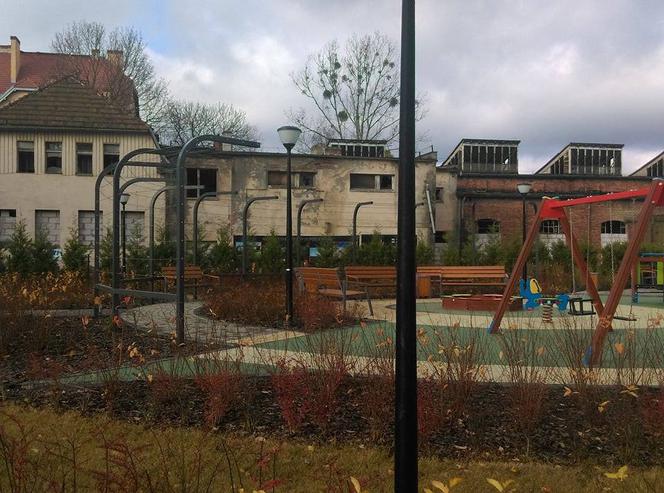 SZOK! Plac zabaw w Bydgoszczy jak więzienie!
