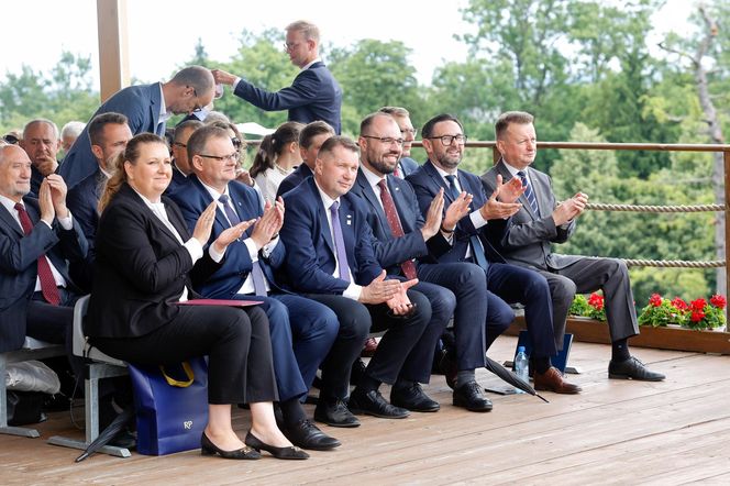 Politycy PiS zjechali na pielgrzymkę ojca Rydzyka