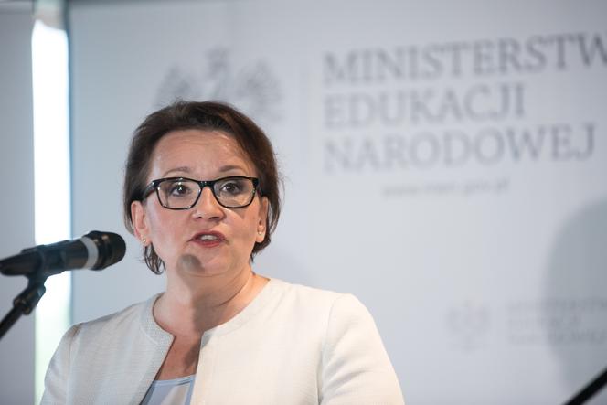 Minister edukacji narodowej Anna Zalewska wypowiedziała się w sprawie wycieku
