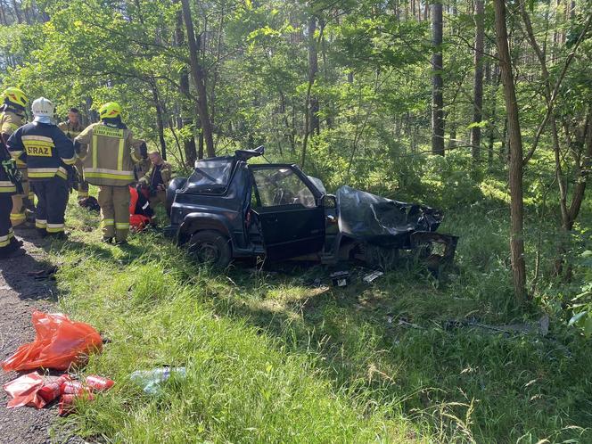 Policjanci z Tucholi w żałobie. Tak żegnają tragicznie zmarłego kolegę. "Będzie nam Ciebie brakowało!" 