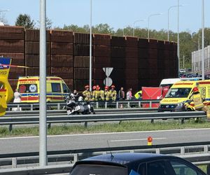 Dramat w Majdanie. Nie żyje motocyklista. Pasażerka walczy o życie